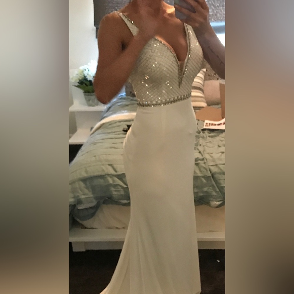 Sheri hill beaded wedding dress